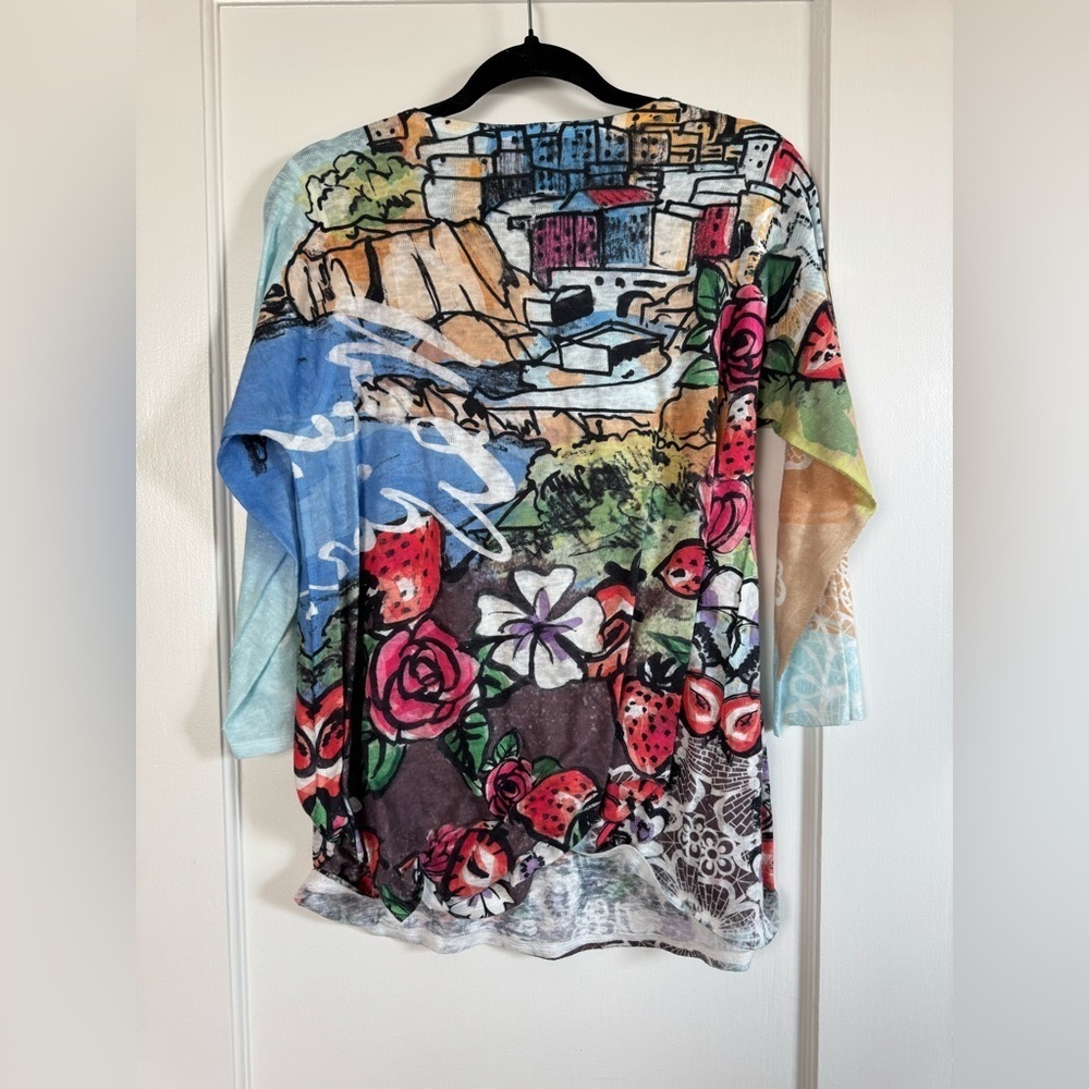 Colorful Graphic Women's Top - Picture 2 of 3